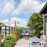 船屋 Woonboot De Karekiet *