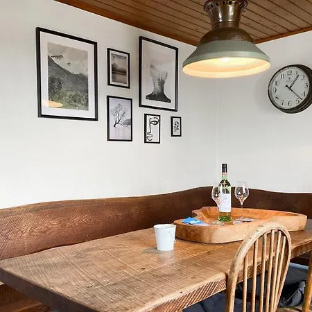 Woonboot De Karekiet 루즈으레트