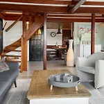 Woonboot De Karekiet * Loosdrecht